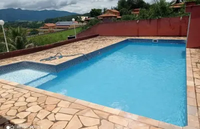 Chacara com casa térrea 3 dormitorios estuda permuta menor valor