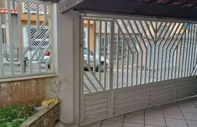 Casa terrea com edicula 221 m² 3 dormitorios sendo 1 suite e 5 vagas