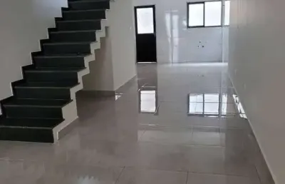 Sobrado novo 3 domitorios e 3 suites 2 vagas de garagens
