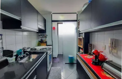 Apartamento 80 m² 3 dormitorios sendo 1 suite 2 vagas de garagens