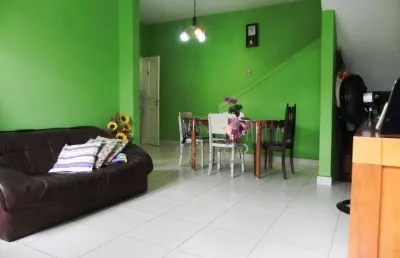 Sobrado r.ramos, 310,35 m². são duas casas no mesmo quintal e um salão com locação!