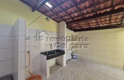 Casa para venda em praia grande, caiçara, 2 dormitórios, 1 suíte, 2 banheiros, 2 vagas
