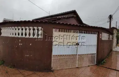 Casa para venda em praia grande, caiçara, 2 dormitórios, 2 banheiros
