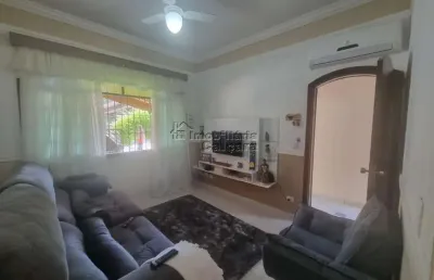 Casa com 02 dormitórios, à venda no imperador, conforto e lazer garantido