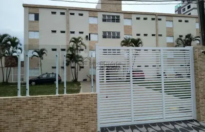 Kitnet mobiliada, no maracaná á 100 metros da praia!!!