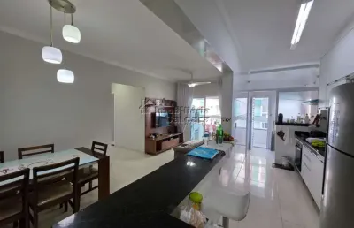 Apartamento com 02 dormitórios, no caiçara á 100 metros da praia!