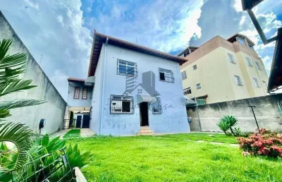 Casa com 4 quartos à venda na Rua Eucalípto, Arvoredo, Contagem