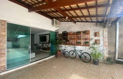 Linda casa 3 quartos 02 suítes 08 vagas bairro jardim laguna