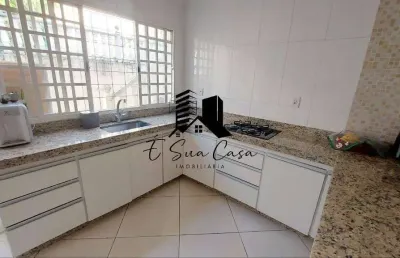 Casa com 3 quartos à venda na Rua Jandira Chaves Diniz, Europa, Contagem