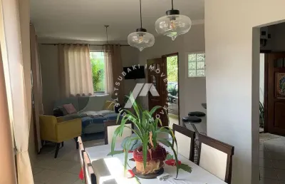 Casa com 3 quartos à venda na Rua do Acampamento, 10, Telégrafo Sem Fio, Belém