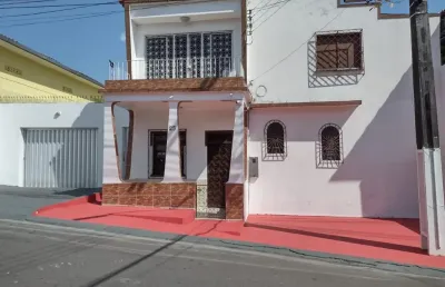 Casa no bairro santo antônio, 404m² construída e terreno de 597,²m