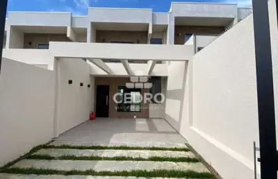 Sobrado com 3 quartos, sendo 1 suíte, na vila liane