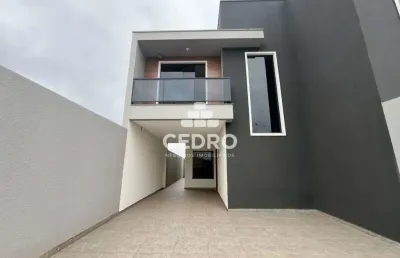 Sobrado com 3 quartos, sendo 1 suíte, no campo belo