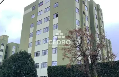 Apartamento com 3 quartos, sendo 1 suíte, na vila estrela