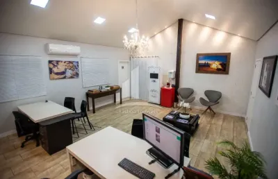 Estabelecimento comercial e residencial no bairro costa e silva !!