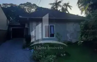 Casa com 3 quartos à venda na Rua Quinze de Novembro, Vila Nova, Joinville