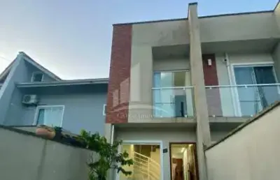 Casa com 2 quartos à venda na Rua Leopoldo Beninca, Vila Nova, Joinville