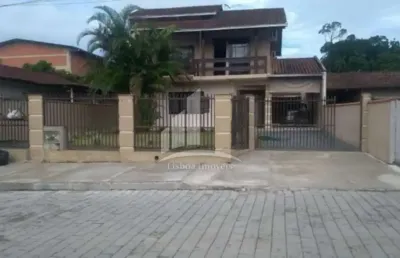 Casa com 3 quartos à venda na Rua Quinze de Novembro, Vila Nova, Joinville