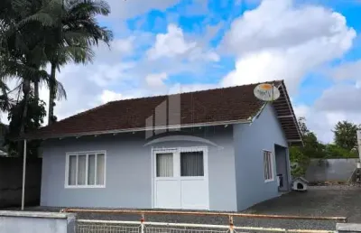 Casa com 2 quartos à venda na Rua Leopoldo Beninca, Vila Nova, Joinville
