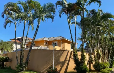 Casa em condomínio  4 suítes bairro  vargem grande ótima localizzação
