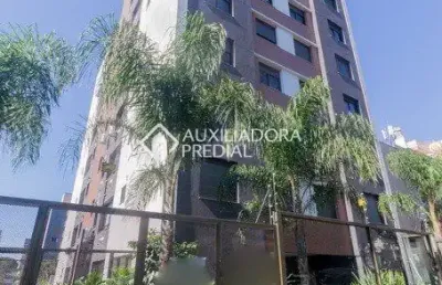 Apartamento com excelente localização, com fácil acesso avenidas plínio brasil milano
