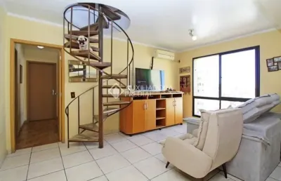Cobertura 2 quartos e garagem escriturada, na sofia veloso!!
