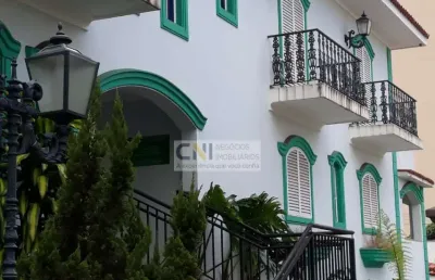 Casa com 6 quartos para alugar na Avenida Higienópolis, ., Centro, Londrina