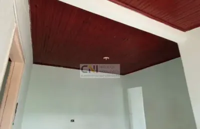 Casa com 1 quarto à venda na Rua Alice Mattar Khater, 321, Catuai, Londrina