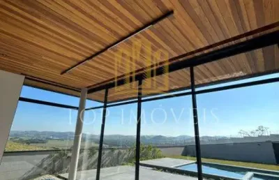 Casa terrea, quatro suites, closet, quatro vagas cobertas, piscina e espaco gourmet.