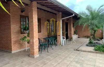 Linda casa localizada no vista verde 4 dormitorios suite casa terrea.