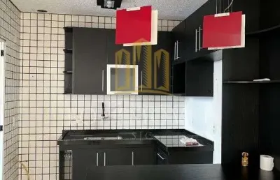 Otima casa com 2 dormitorios, em condominio fechado