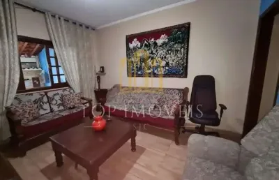Linda casa no parque industrial com 2 dormitorios suite area gourmet edicula nos fundos