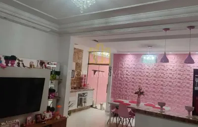 Linda casa localizada no putim com palenajdos closet 2 dormitorios com suite