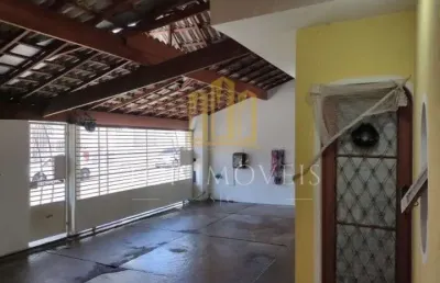 Maravilhosa casa tres dormitorios, suite, varanda gourmet