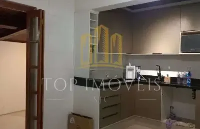 Linda casa localizada no vista verde 200.00 m2 area terreno e 70.00 m2 area util