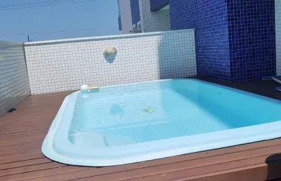 Maravilhoso apartamento garden à venda no condomínio ponta da praia, de frente para o mar