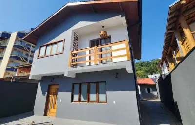 Casa com 6 quartos à venda na Av. Minas Gerais, Perequê Açu, Ubatuba