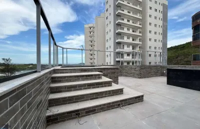 Cobertura linear reformada com piscina e churrasqueira privativas, 3 quartos, 1 suite e 2 vagas de garagem na praia do morro, guarapari- es