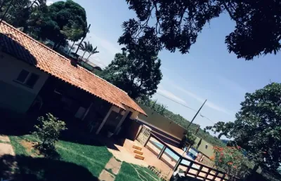 Sítio à venda em tartaruga com 2000 m², casa duplex, lazer completo - guarapari - es.