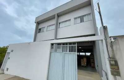 Galpão com salas e estoque à venda, com toda infra estrutura para sua empresa e logística perfeita, em guarapari es.