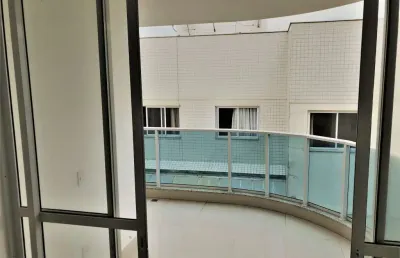Apartamento à venda com 3 quartos na enseada azul guarapari-es