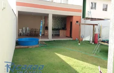 Casa duplex 3 quartos à venda, praia do morro, guarapari-es, lazer completo.