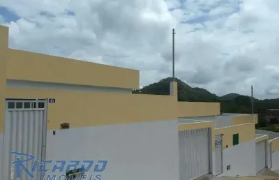 Casa 2 quartos á venda nossa sra de fátima em guarapari-es.