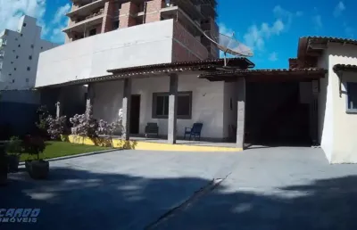 Excelente casa à venda com 4 quartos  na praia do morro em guarapari-es.