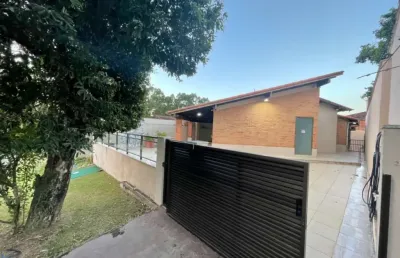 Casa estilo rútico à venda 4 quartos, sendo 3 suítes em nova guarapari - es.