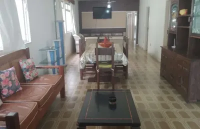 Apartamento à venda em guarapari-es: 4 quartos, 1 suíte, 2 salas, 3 banheiros, 2 vagas, 180m² na praia do morro!