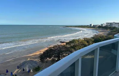 Cobertura de frente para o mar de castelhanos! ampla e alto padrão! melhor preço por m2 da categoria!