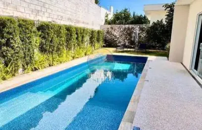 Casa a venda no reserva da serra jundiaí com vista para serra.