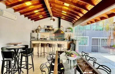 Casa a venda com 4 suítes com porteira fechada no reserva da serra jundiaí