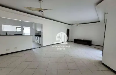 Pitangueiras – duas quadras da praia, maravilhoso apartamento com 140,00 m² úteis, 02 vagas de garagem no prédio, localização privilegiada, piscina.